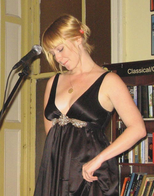 Leigh Nash