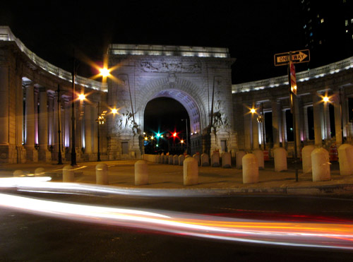 Manhattan Bridge Entrance