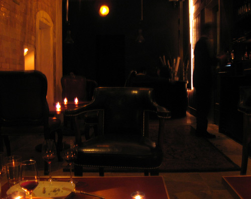 Monday Room