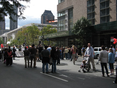 Columbus Avenue street fair
