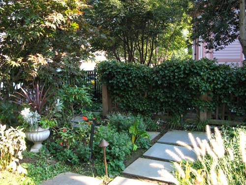 Voelker Orth Museum garden