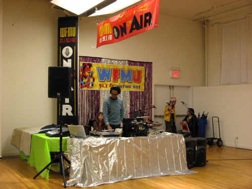 WFMU broadcast