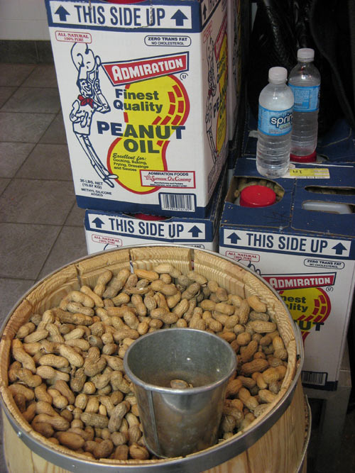 Five Guys peanuts